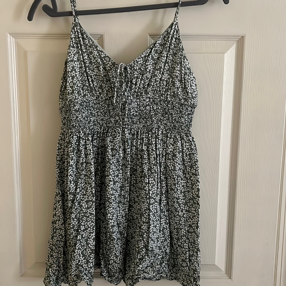 LA hearts green floral mini dress!